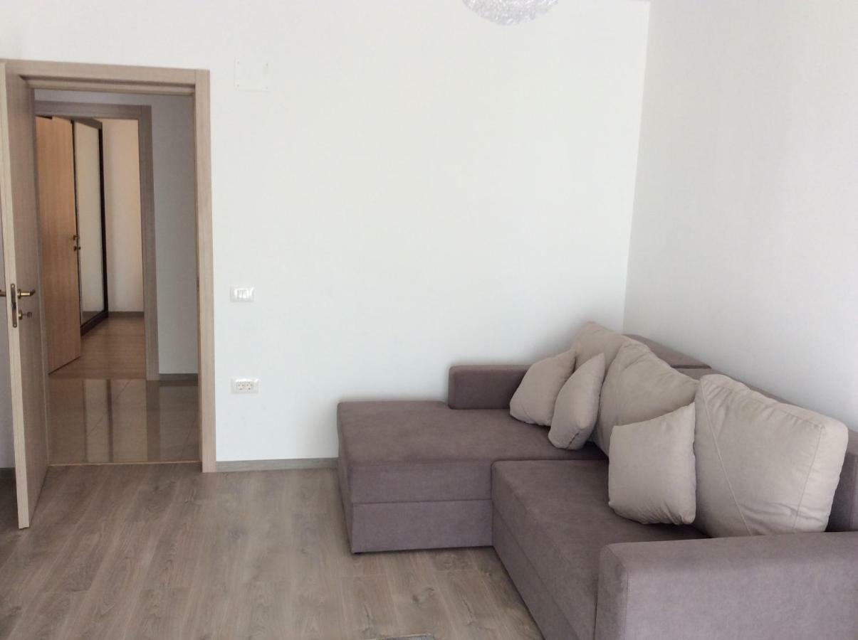 Bluewaves Apartment Mamaia Nord Năvodari Exterior foto